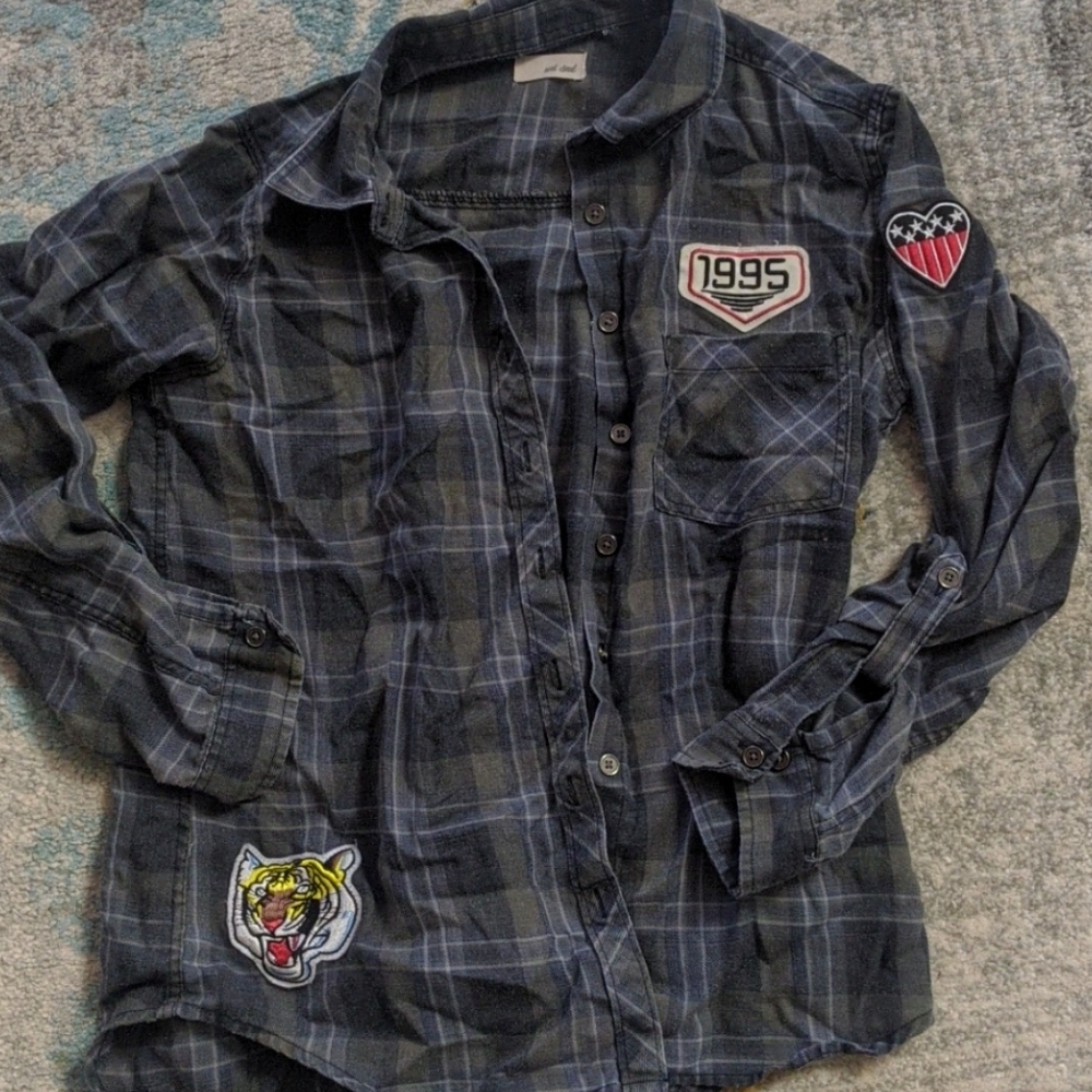 Small Women's Flannel Button up